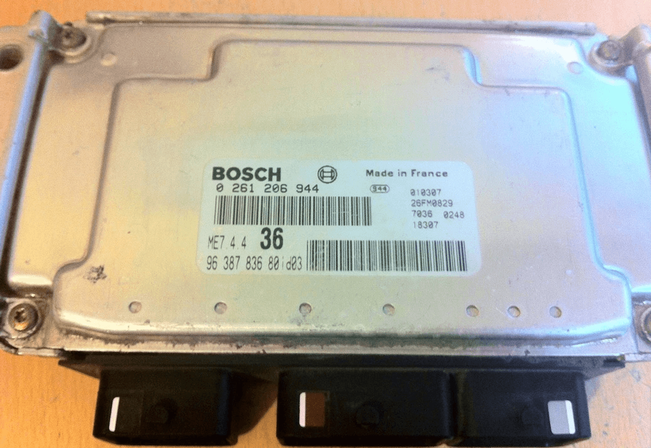 Bosch Engine ECU, 0261206944, 0 261 206 944, 9638783680, 96 387 836 80, ME7.4.4