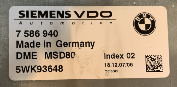 BMW 3 SERIES 3.0 325i / 330i ECU (Engine Management) – Part No: 7586940 / 5WK93648