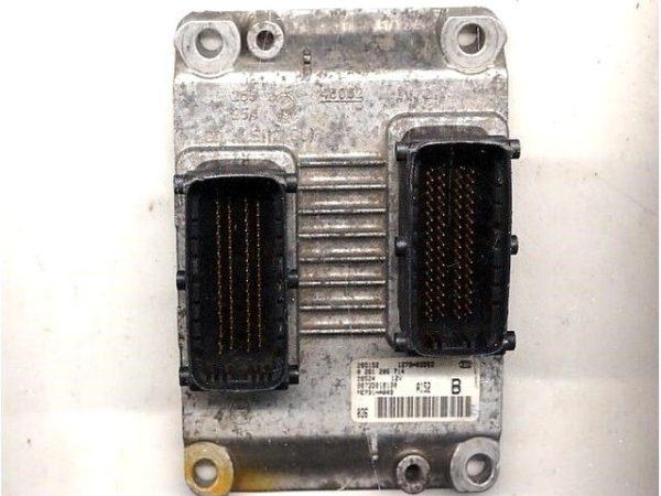 Alfa Romeo 147 1.6 73501813 0261206714 ME7.3.1 1277356572