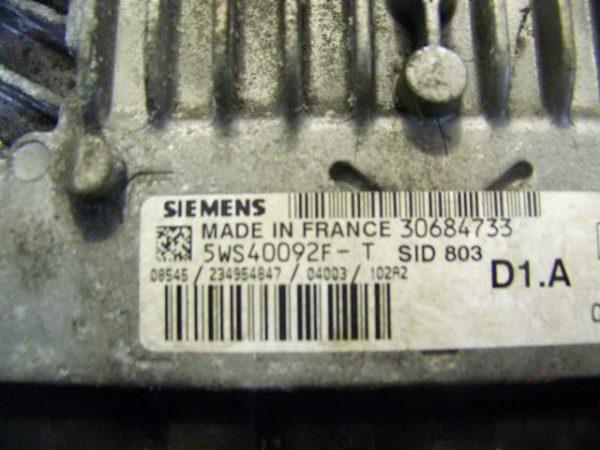 Volvo V50 2.0DCI 30684733 5WS40092F-T SID803
