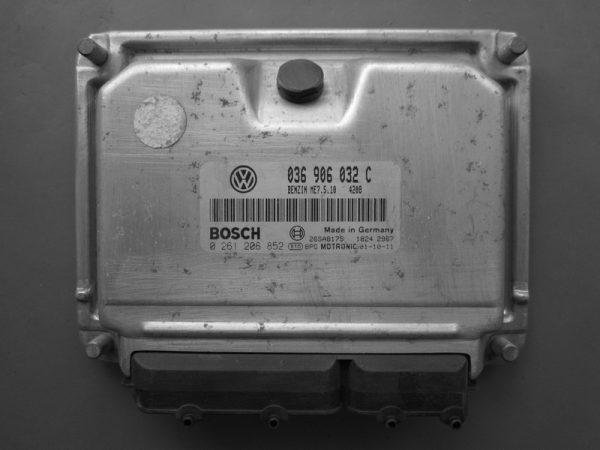 VW Beetle 1.4 036906032C 0261206852 ME7.5.10 BCA 1037363380