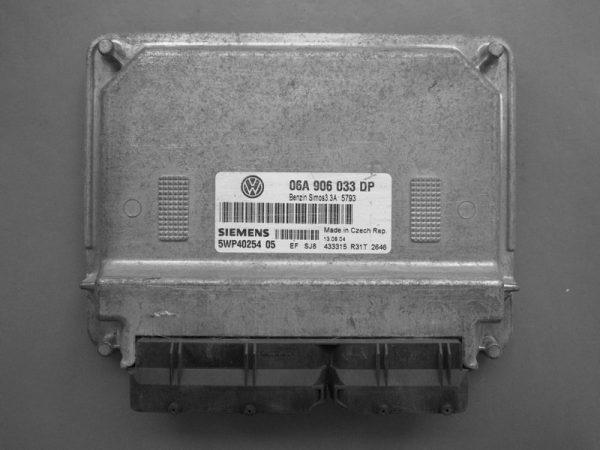 VW Beetle 1.6 06A906033DP 5WP40254 SIMOS 3.3A S33D043230000
