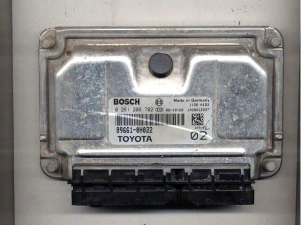 Toyota Aygo/C1/107 1.0 89661-0H022 0261208702 M7.9.5 1037378150