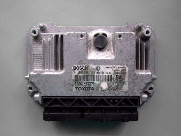 Toyota Yaris 1.0 89661-0D270 0261208936 ME7.9.51 1037378161