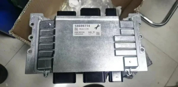 BMW X3 2.5-3.0 ECU (Engine Management) – Part No: 12147606241 / 5WK92624