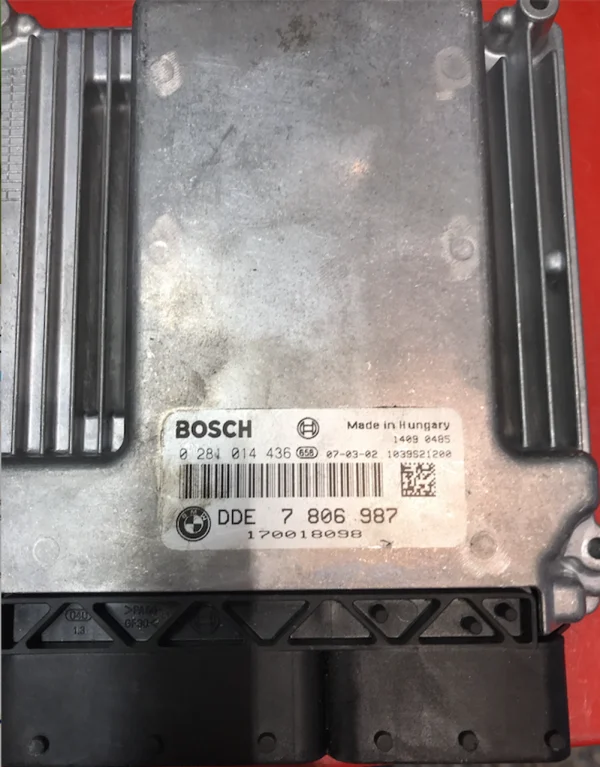 BMW 3 SERIES 3.0 E90 325d ECU (Engine Management) – Part No: 7806987 / 0281014436