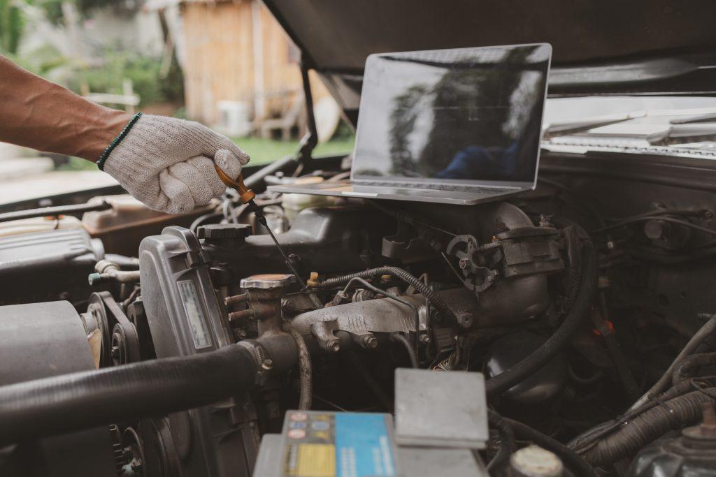 Computer Box Car Repairs | Contact: +27 73 255 6681